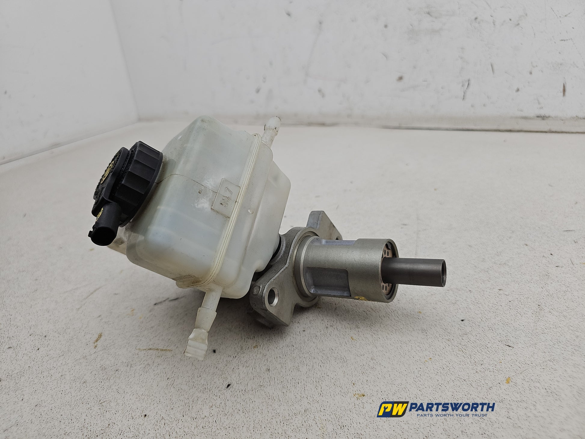 Brake Master Cylinder Assembly 2