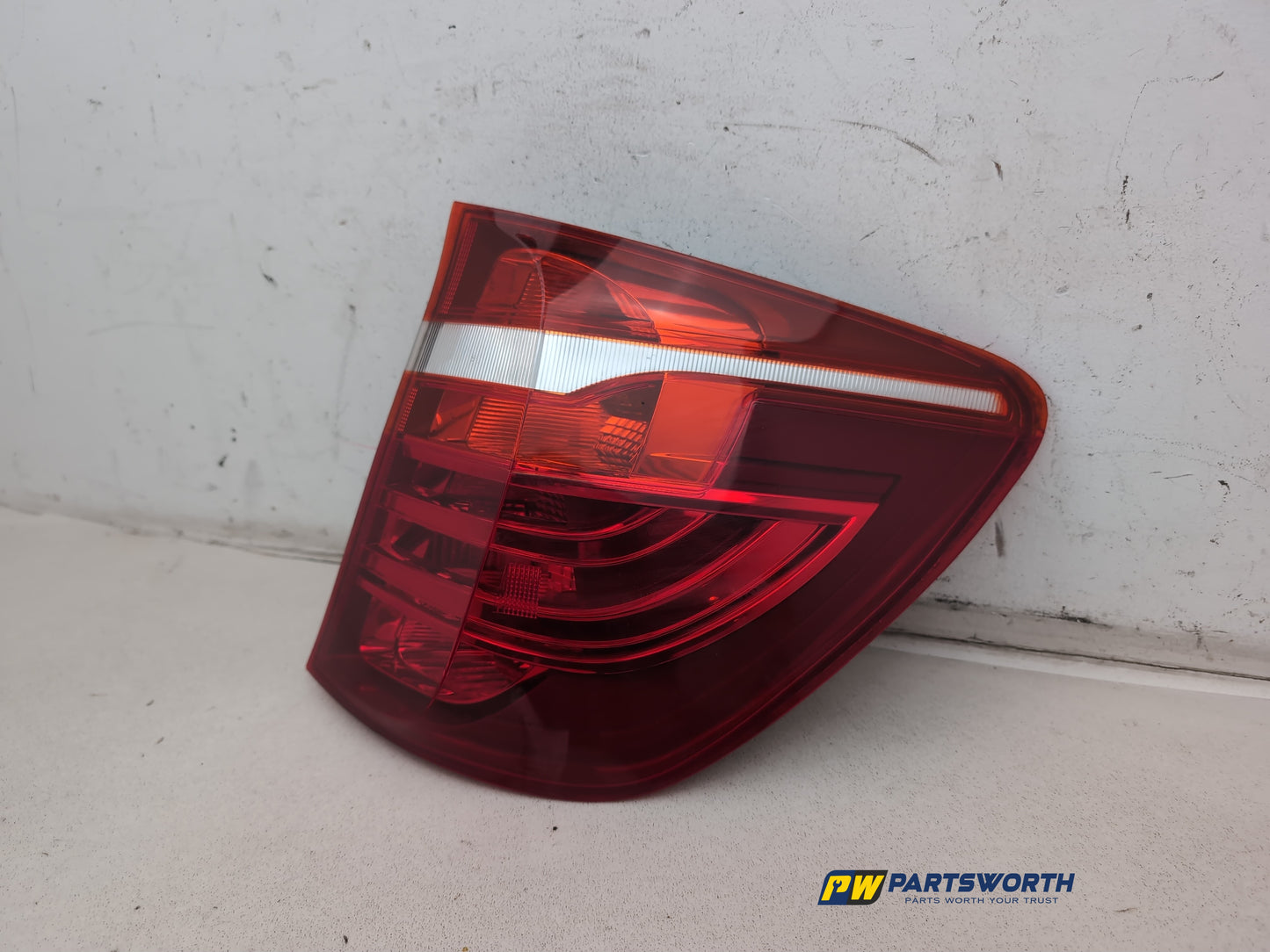 Lamp Assembly Rear RH 2