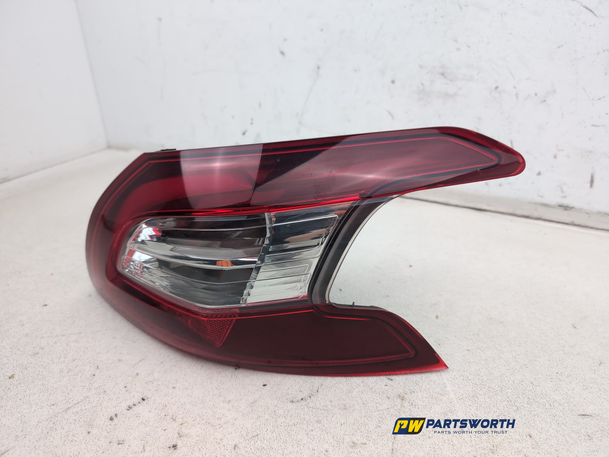 Lamp Assembly Rear RH 2