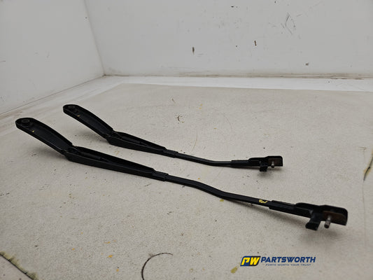 Wiper Front Arm 2