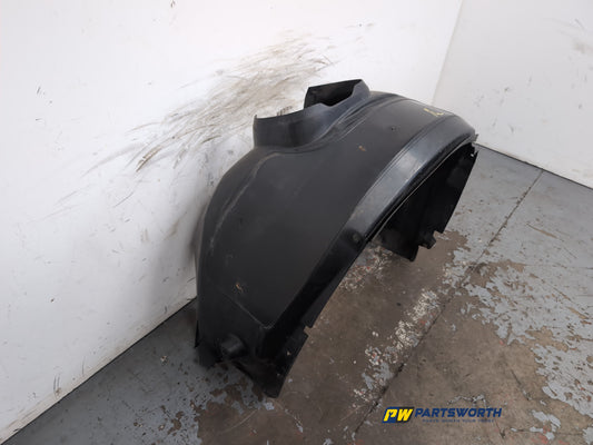 Moulding Wheel Arch Front RH 2