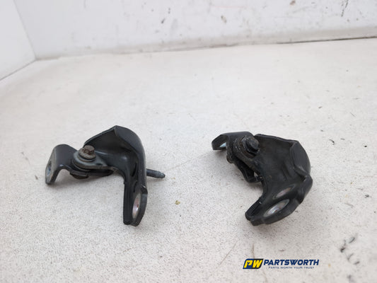 LH Front Door Hinge Pair  2