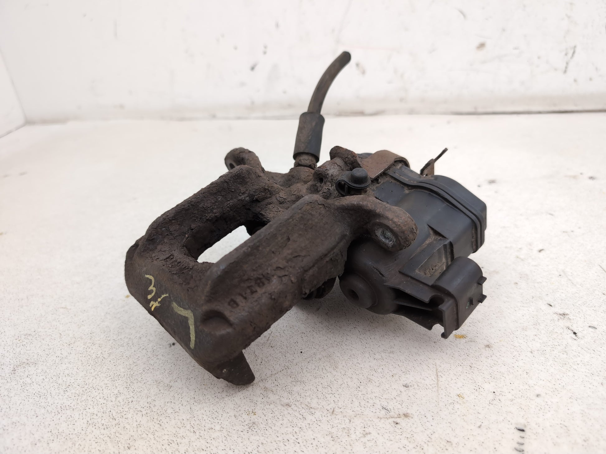 Brake Rear Caliper LH 2