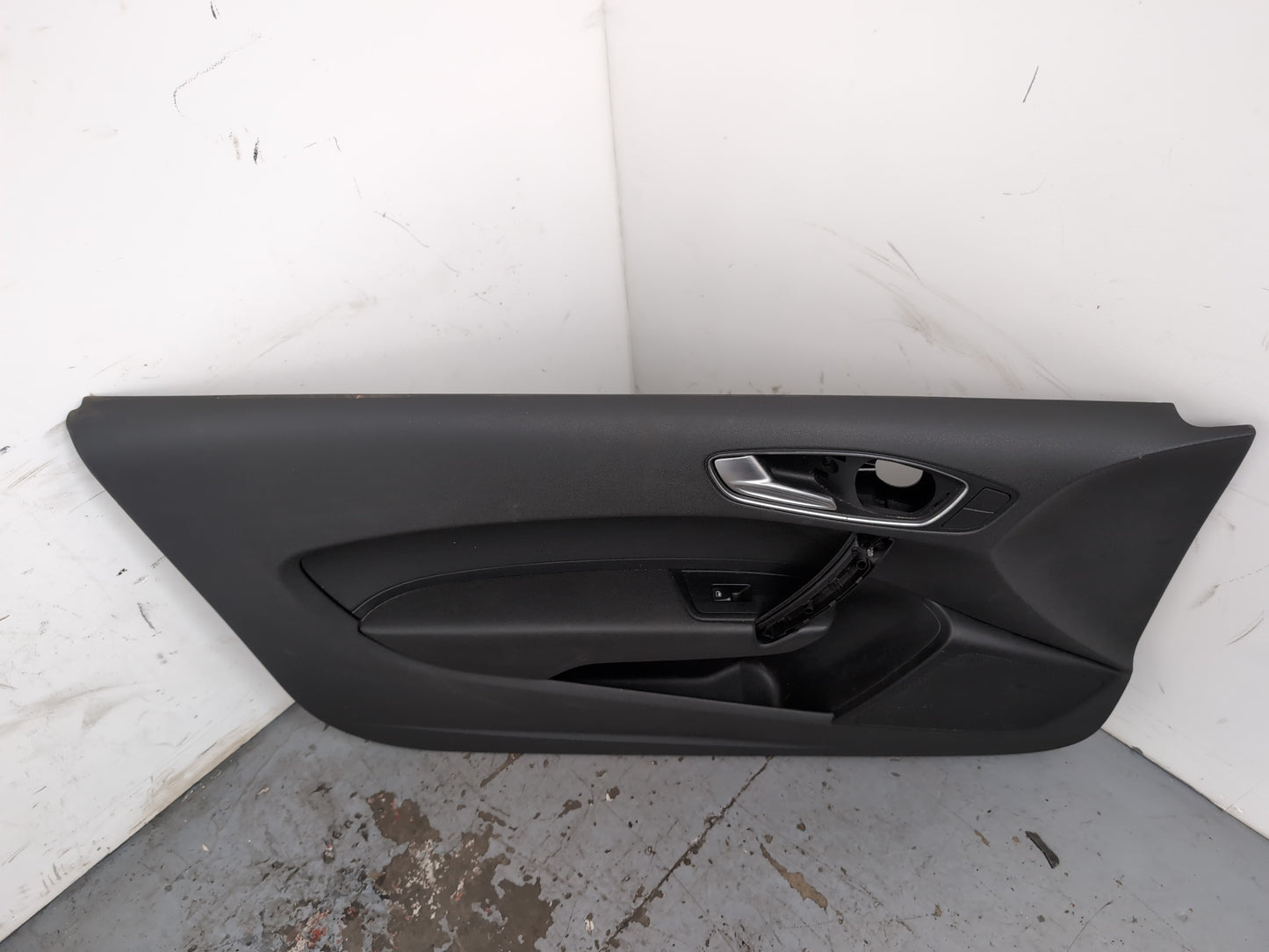 Front Left Door Card 2