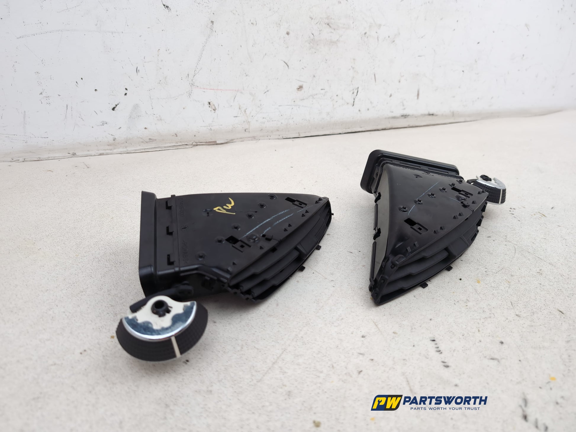 Dashboard Trim With Air Vent  2