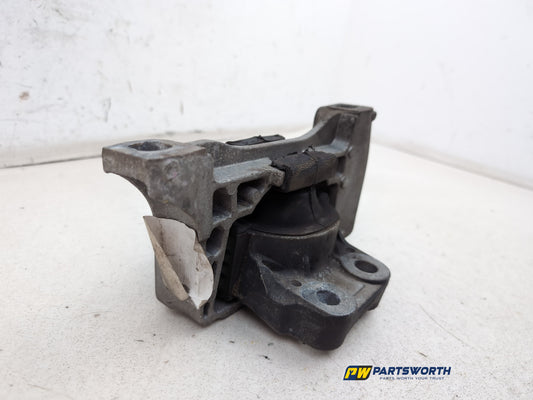 Engine Mounting Bracket 2