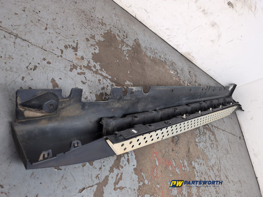 Side Skirt LH 2