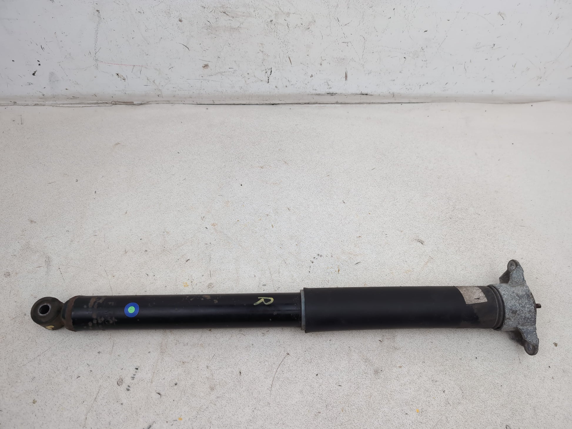 Shock Absorber Rear RH 2