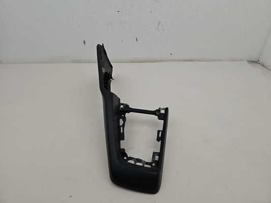 Centre Console Trim  2