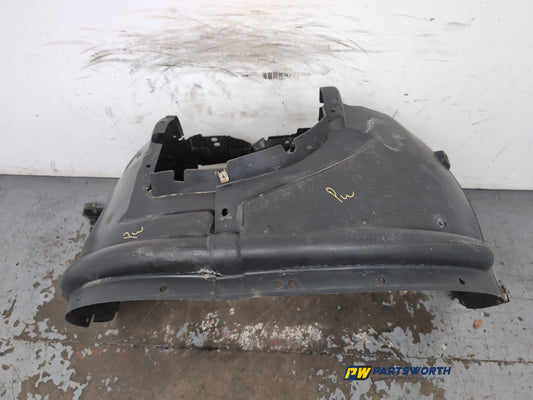 Moulding Wheel Arch Front RH 2