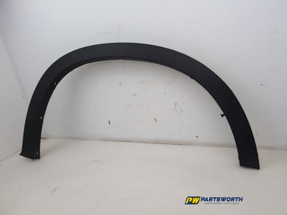 Moulding Wheel Arch Front RH 2