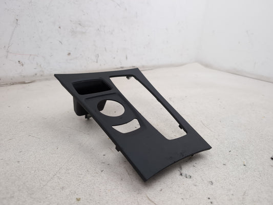 Centre Console Trim  2