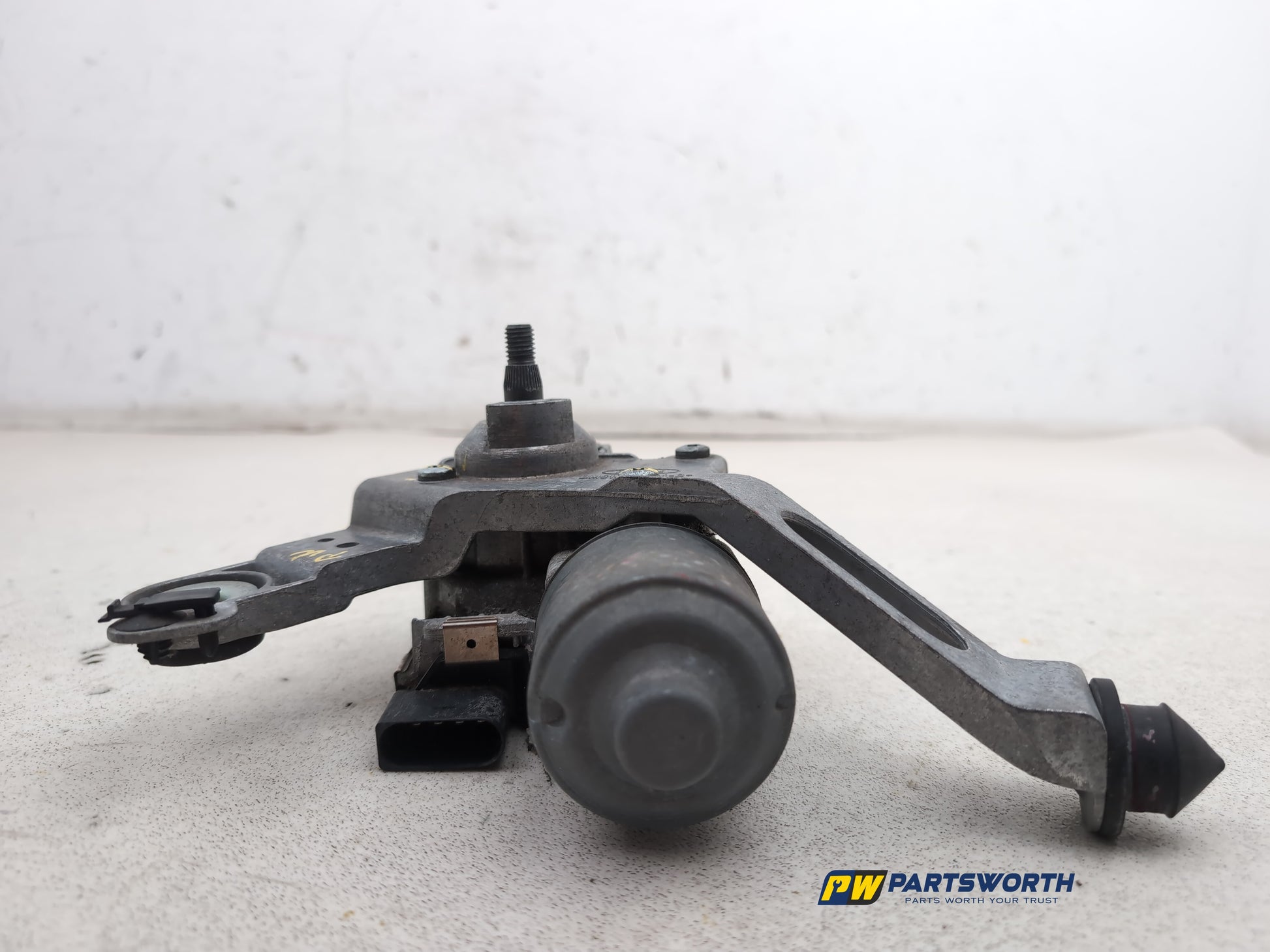 Wiper Motor Front RH 2