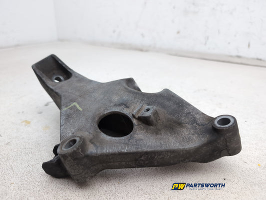 Engine Mounting Bracket 2