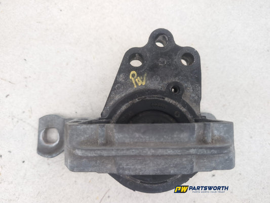 Engine Mounting Bracket 2