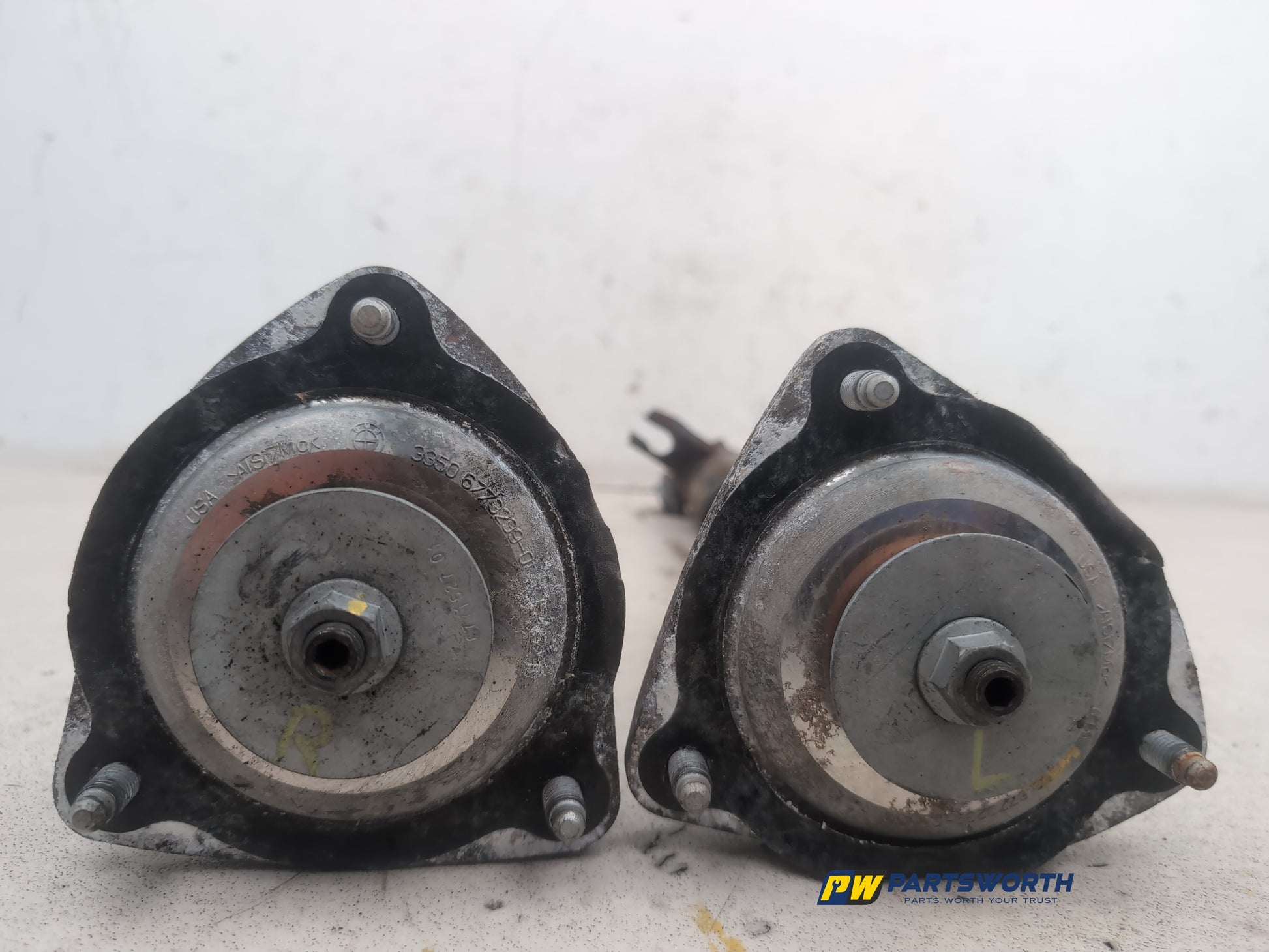 Rear Shock Absorber 2