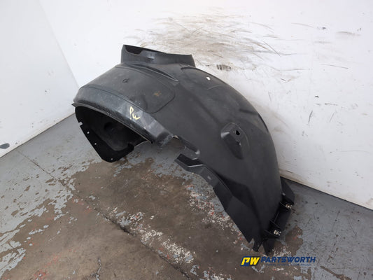 Moulding Wheel Arch Front RH 2