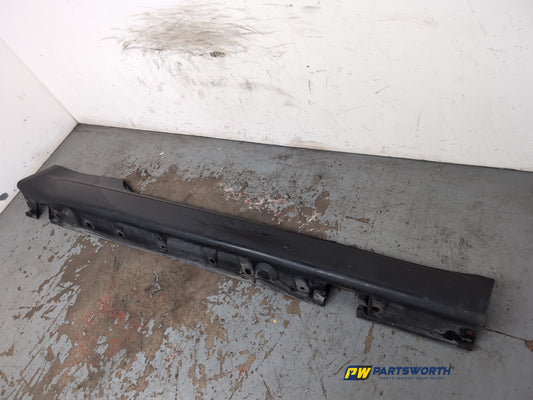 Side Skirt RH 2