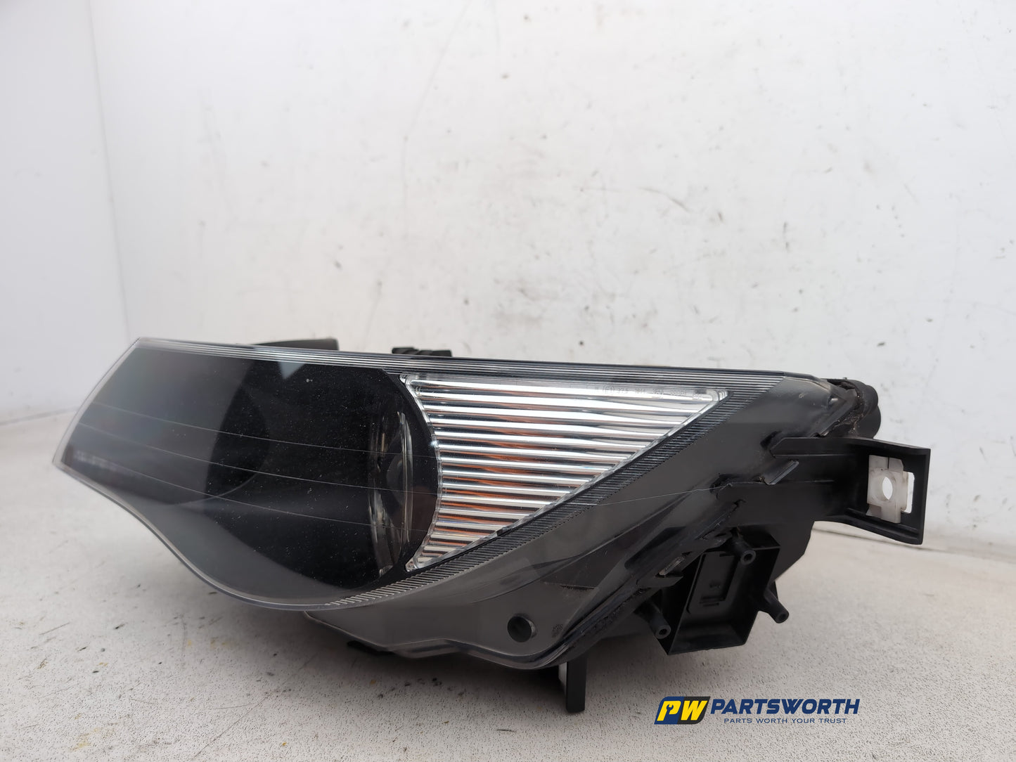 Headlamp LH 2