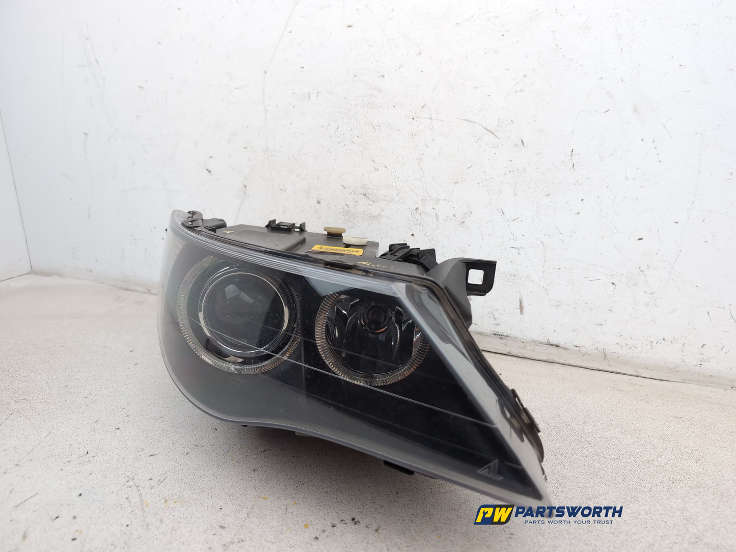 Headlamp RH 2