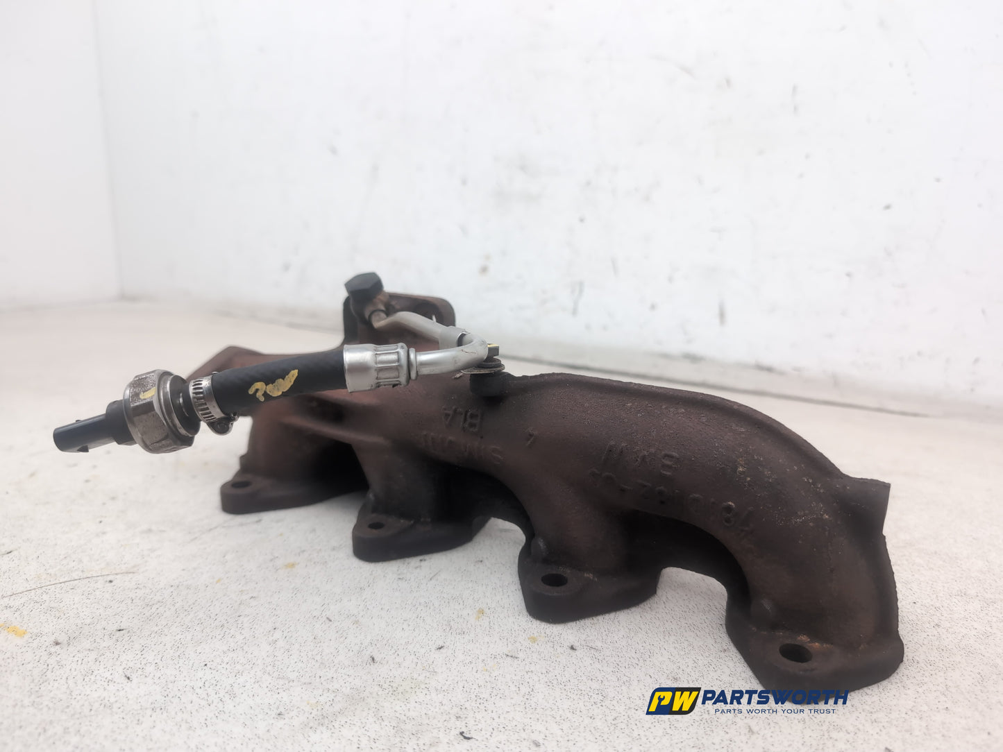 Exhaust Manifold 2