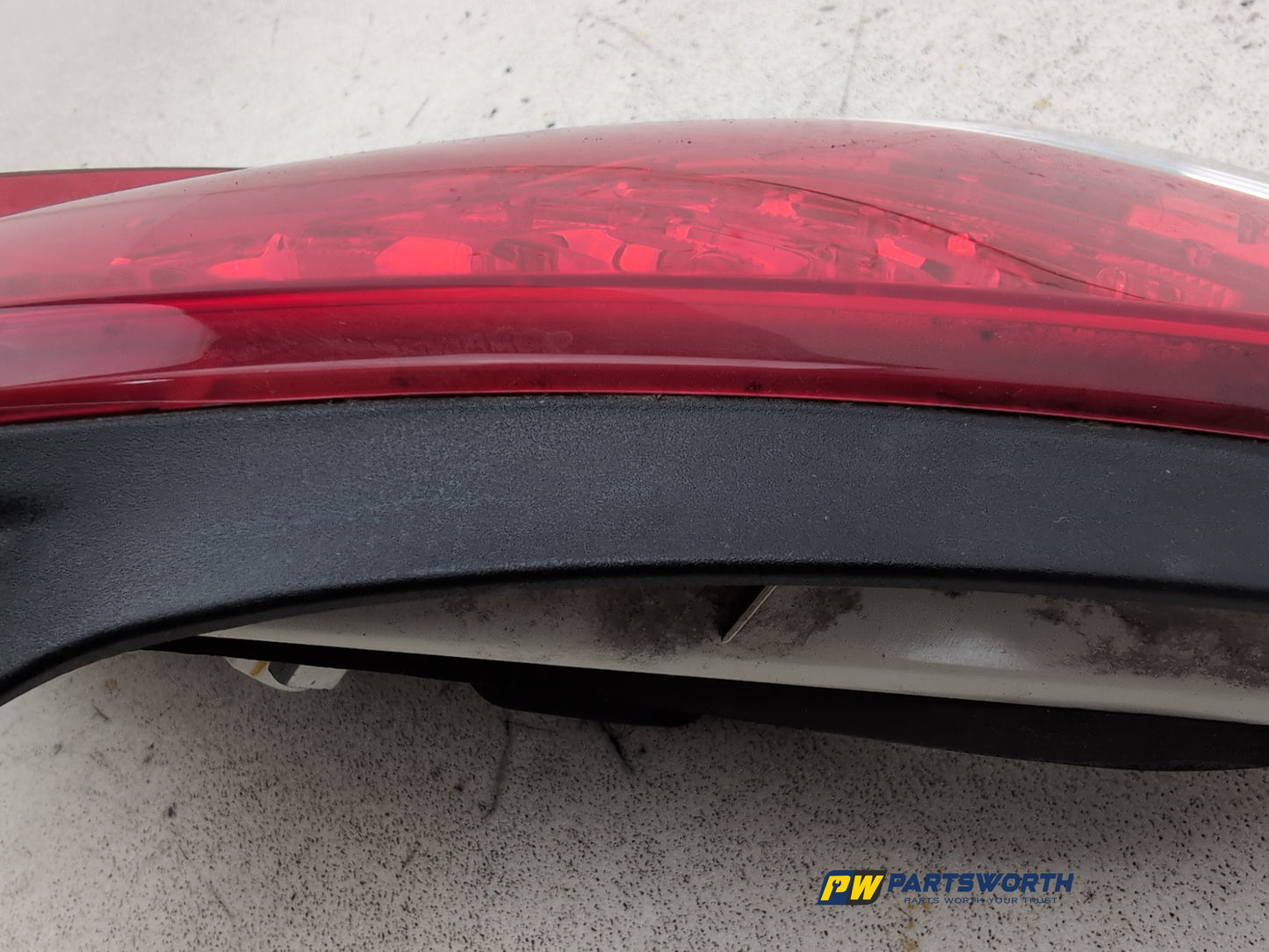 Lamp Assembly Rear RH 7