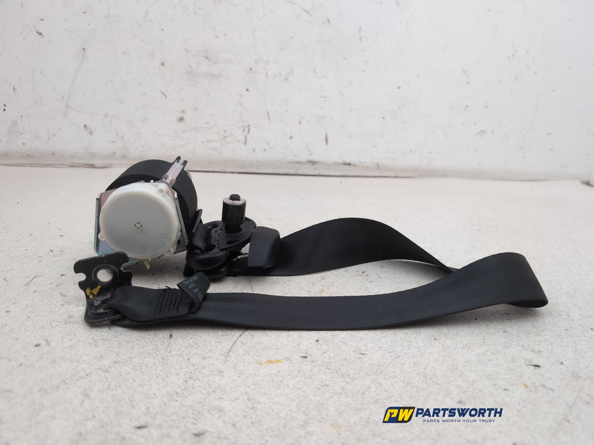 Seat Belt Rear RH 2