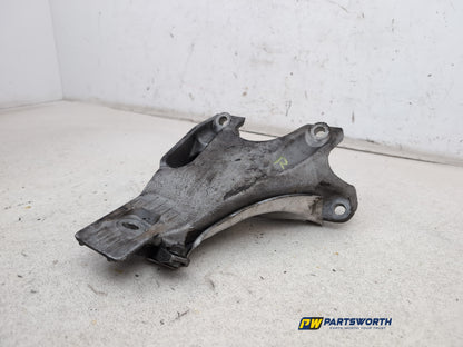 Engine Mounting RH 2