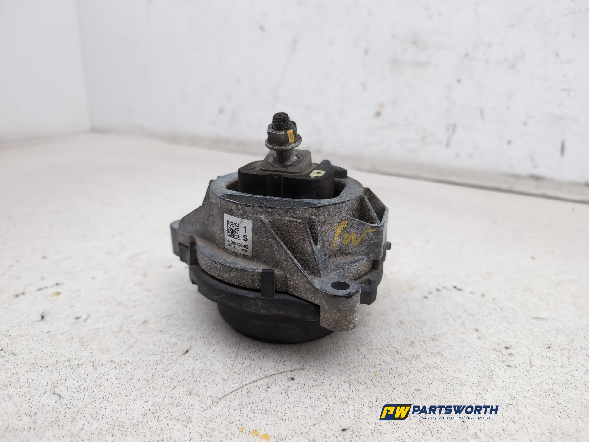 Engine Mounting RH 2