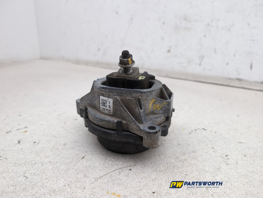 Engine Mounting RH 2
