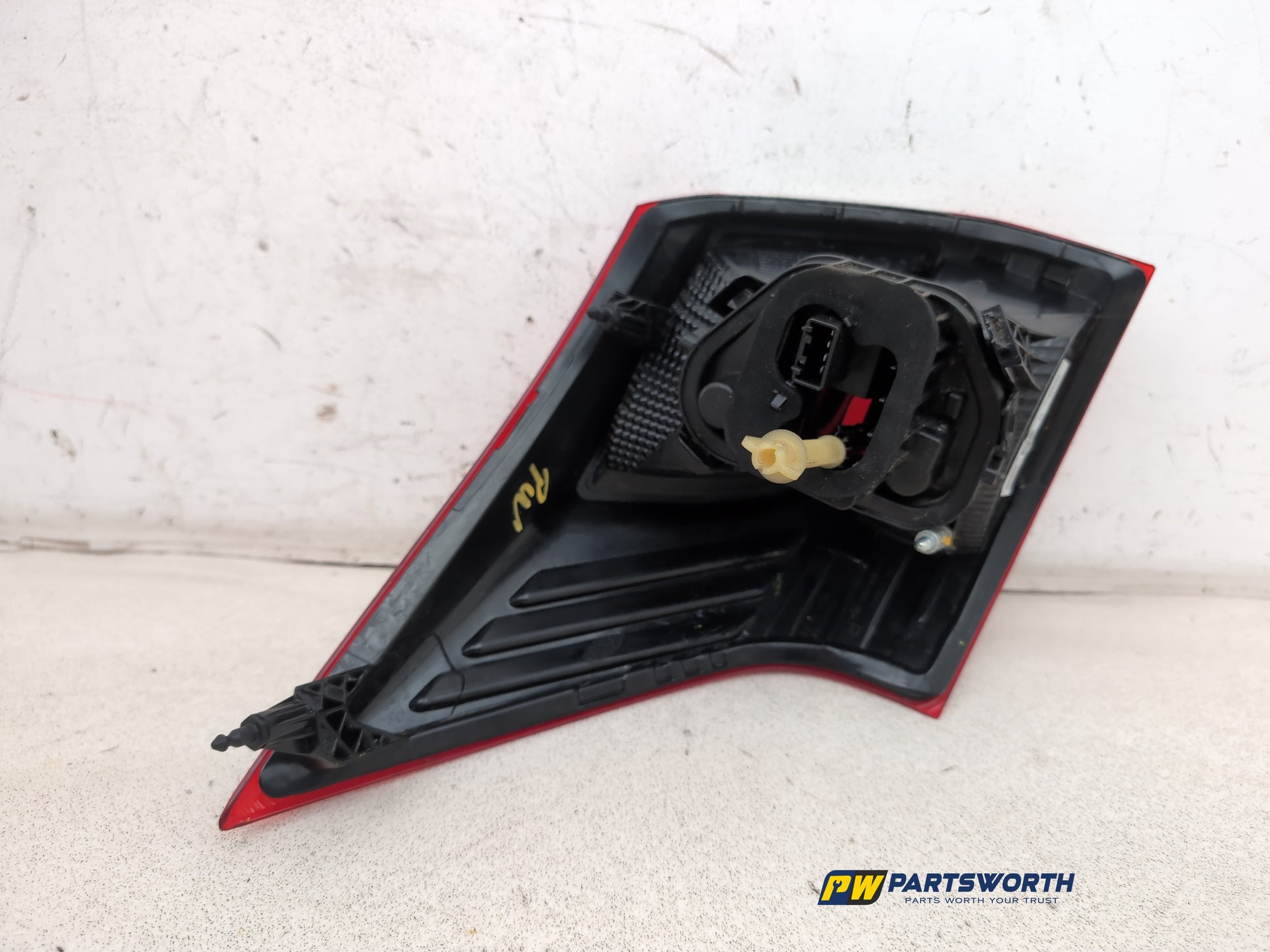 Lamp Assembly Rear RH 6