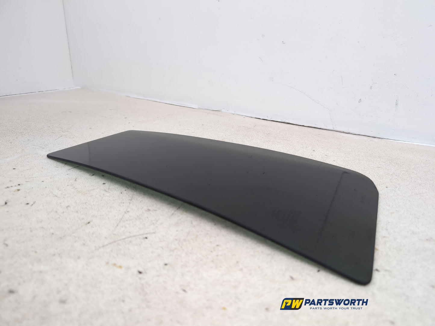 Door Glass Quarter Light Rear LH 2