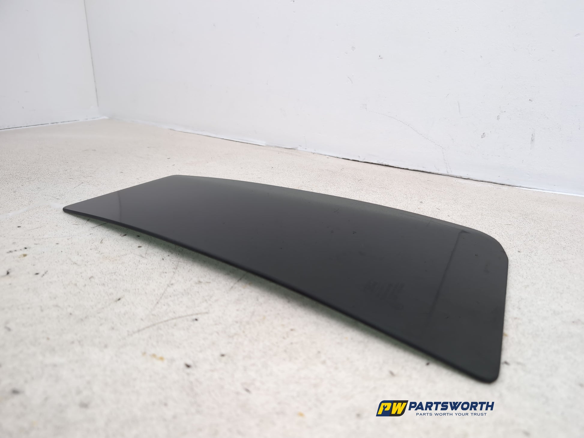 Door Glass Quarter Light Rear LH 2