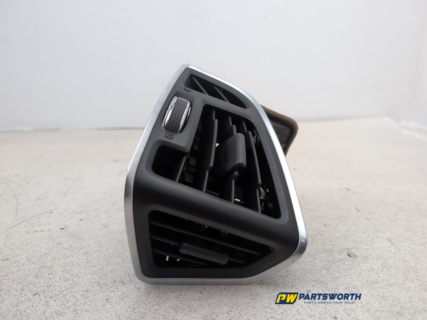 Dashboard Trim With Air Vent  2