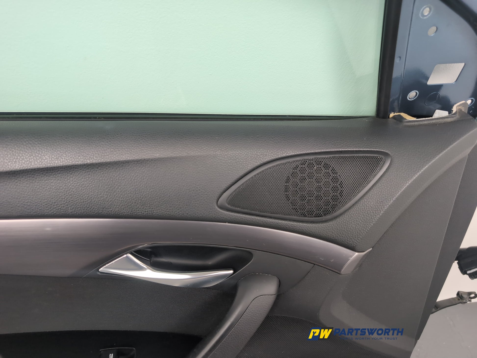 Door Front LH 7