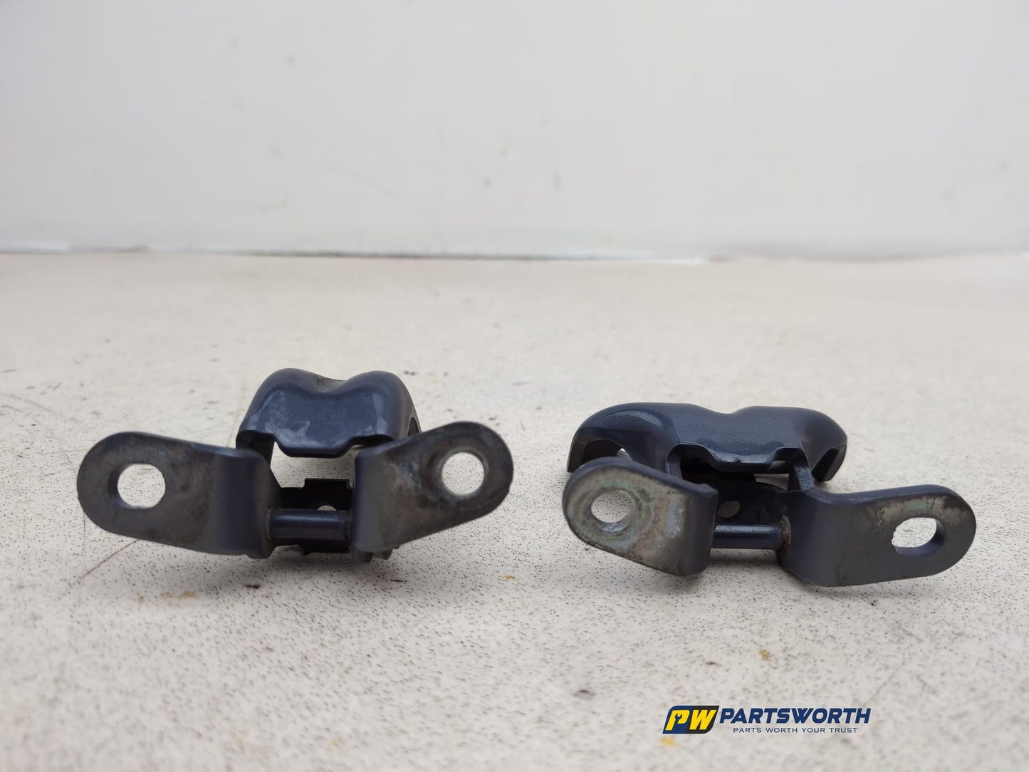 RH Front Door Hinge Pair  2