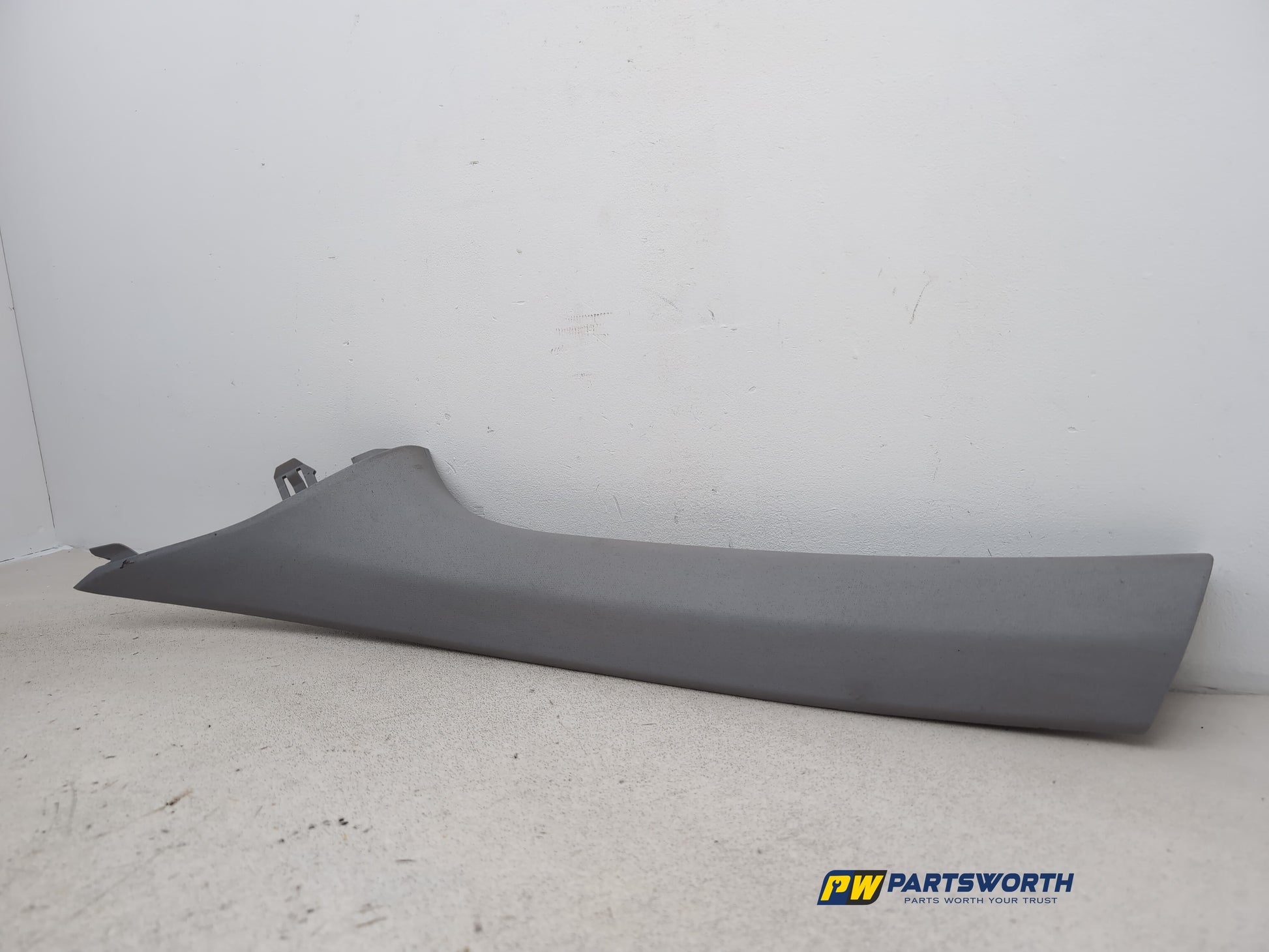 LH A Pillar Trim  2