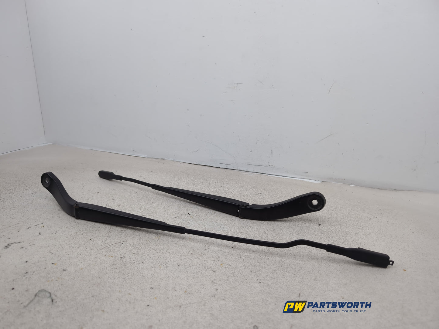 Wiper Front Arm 2