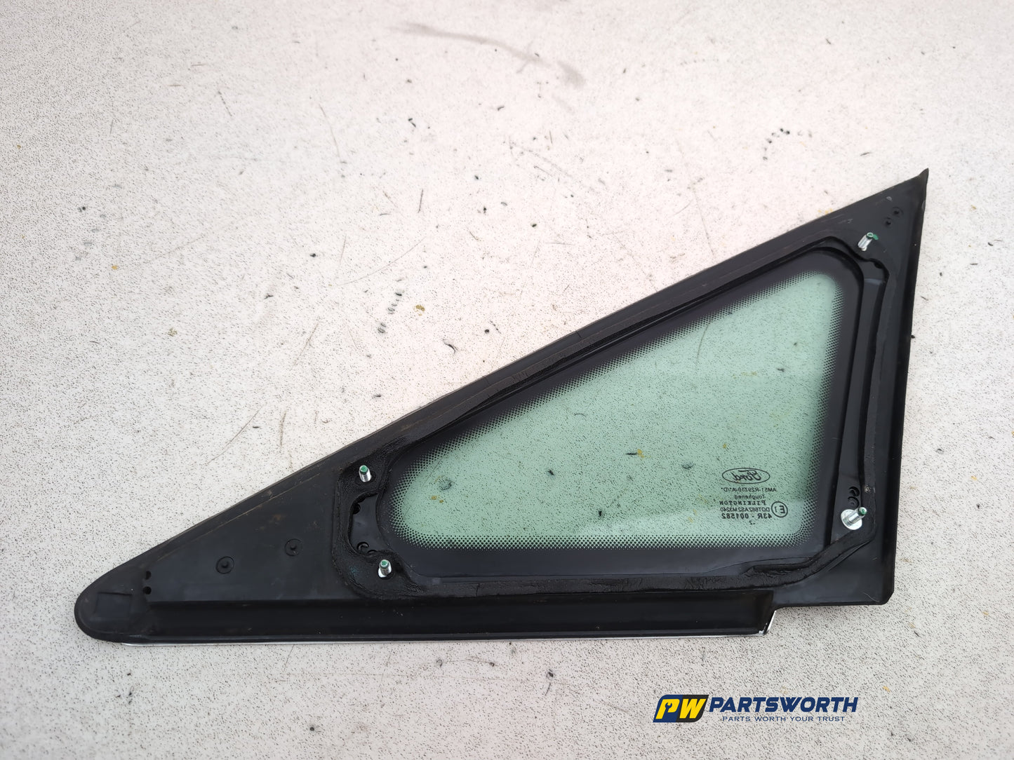 Door Glass Quarter Light Front RH 5