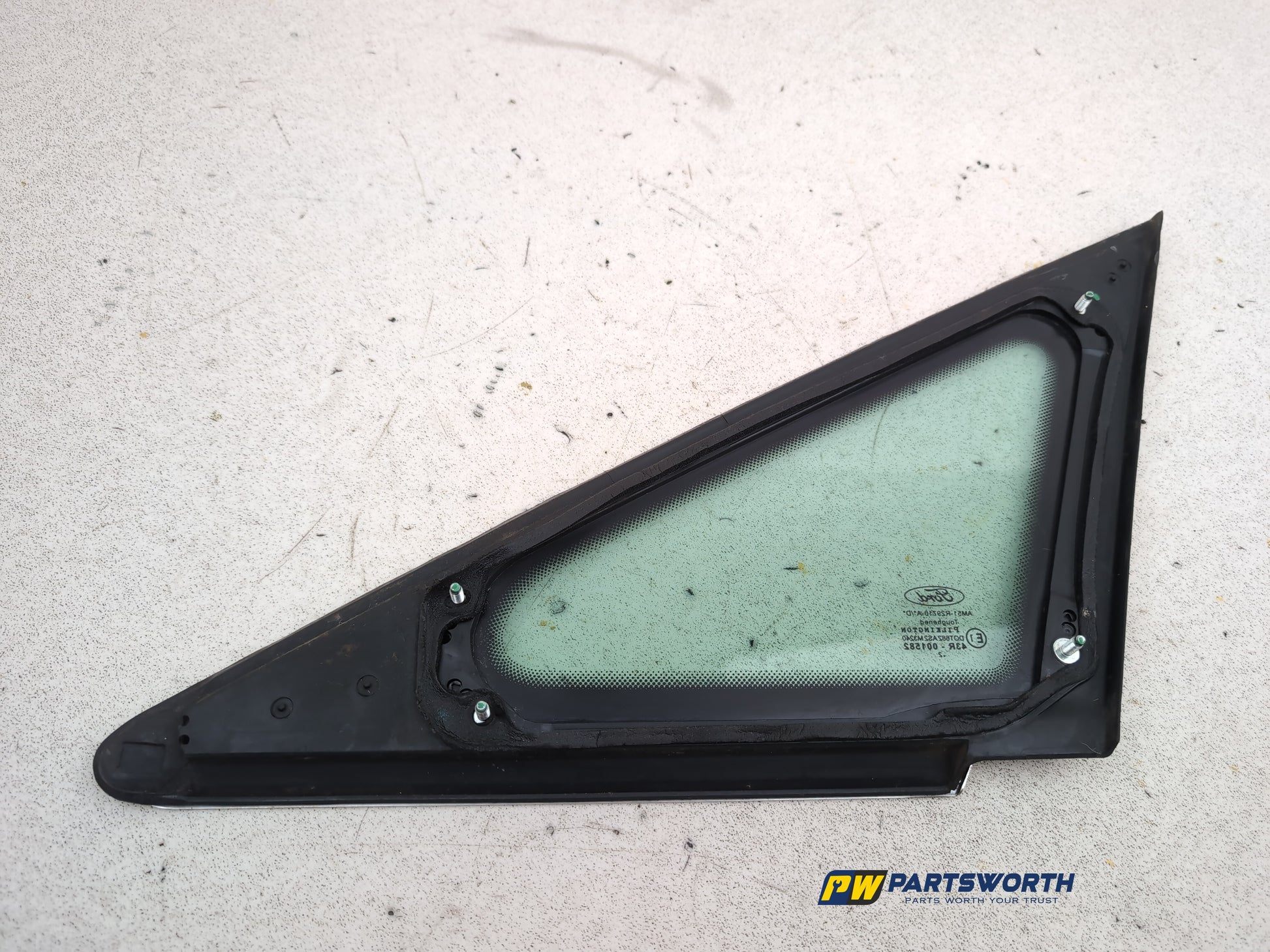 Door Glass Quarter Light Front RH 5