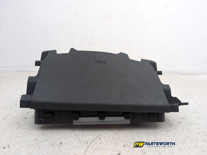 Airbag Passenger Knee 2