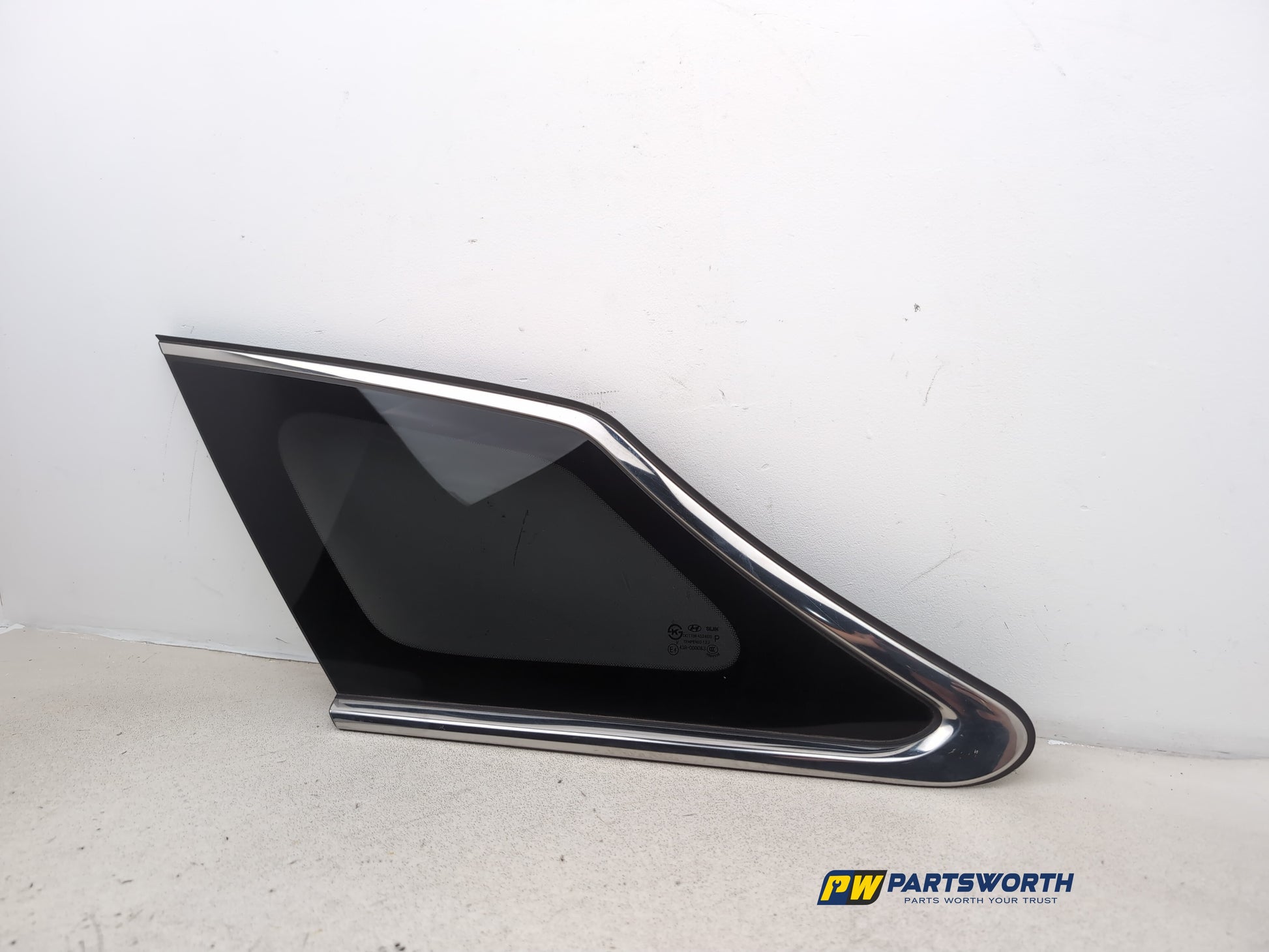 Door Glass Quarter Light Rear LH 2