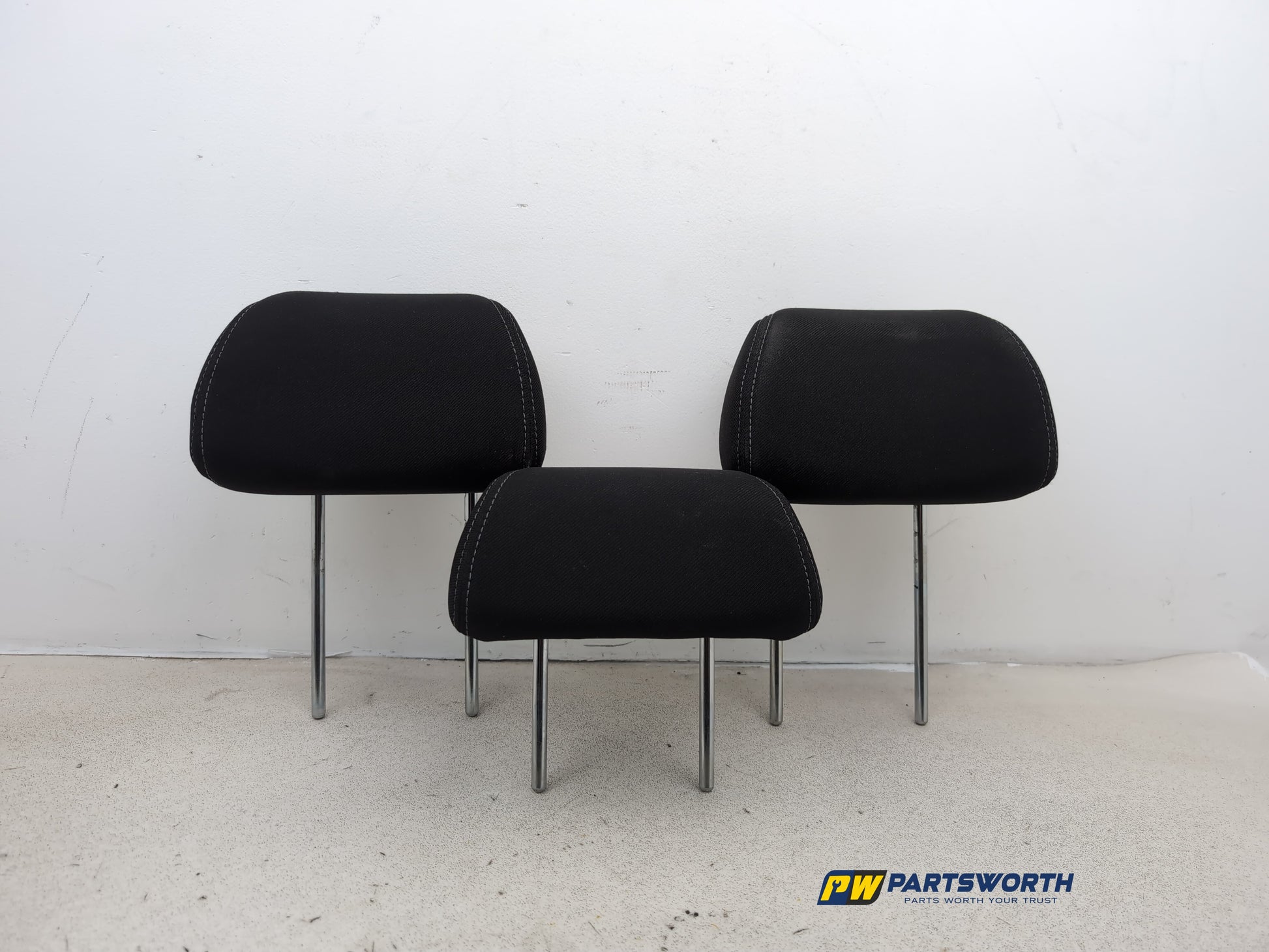 Rear Headrest 2