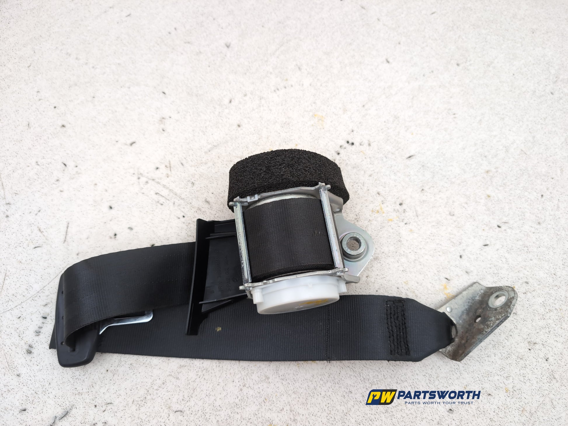 Seat Belt Rear RH 2