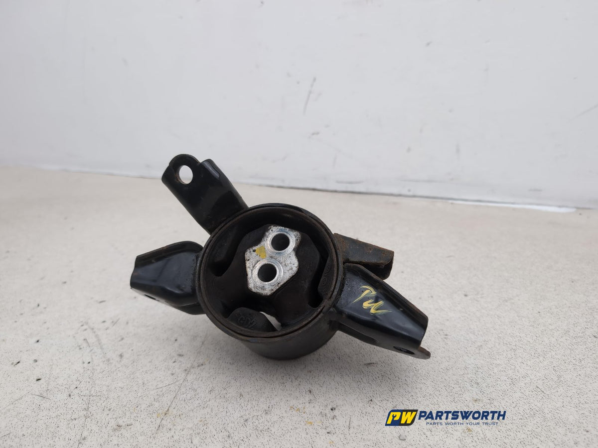 Engine Mounting Bracket 2