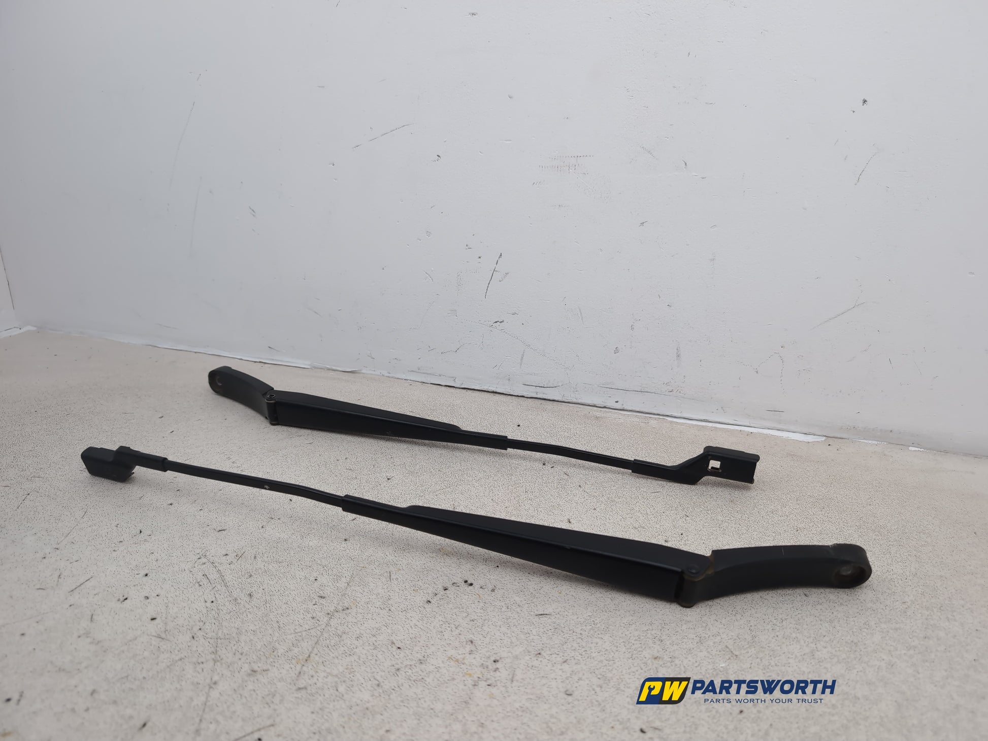 Wiper Front Arm 2