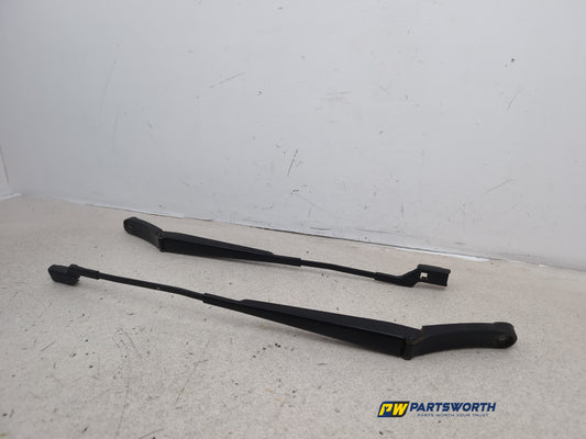 Wiper Front Arm 2