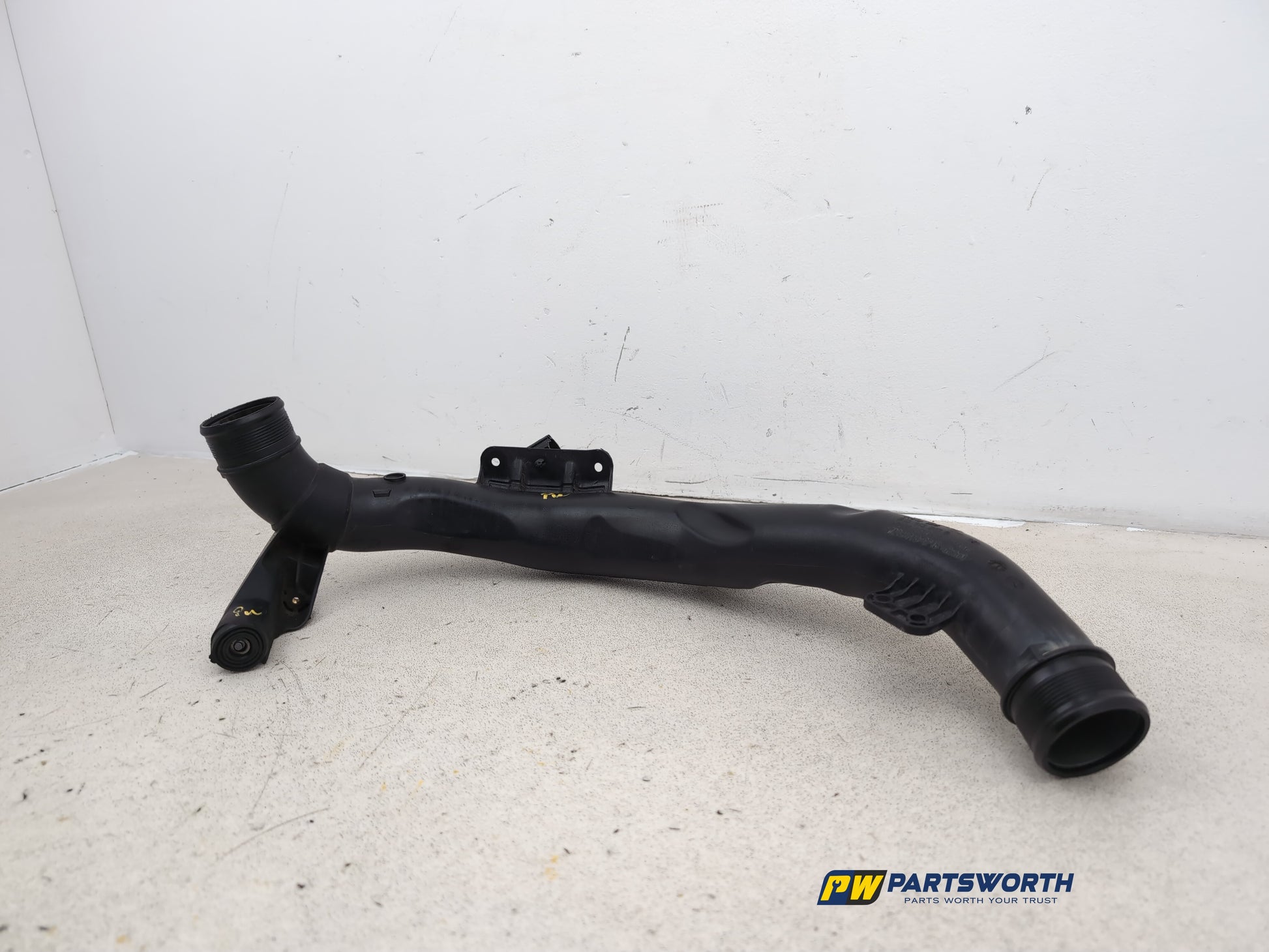 Turbo Intercooler Bottom Hose 2