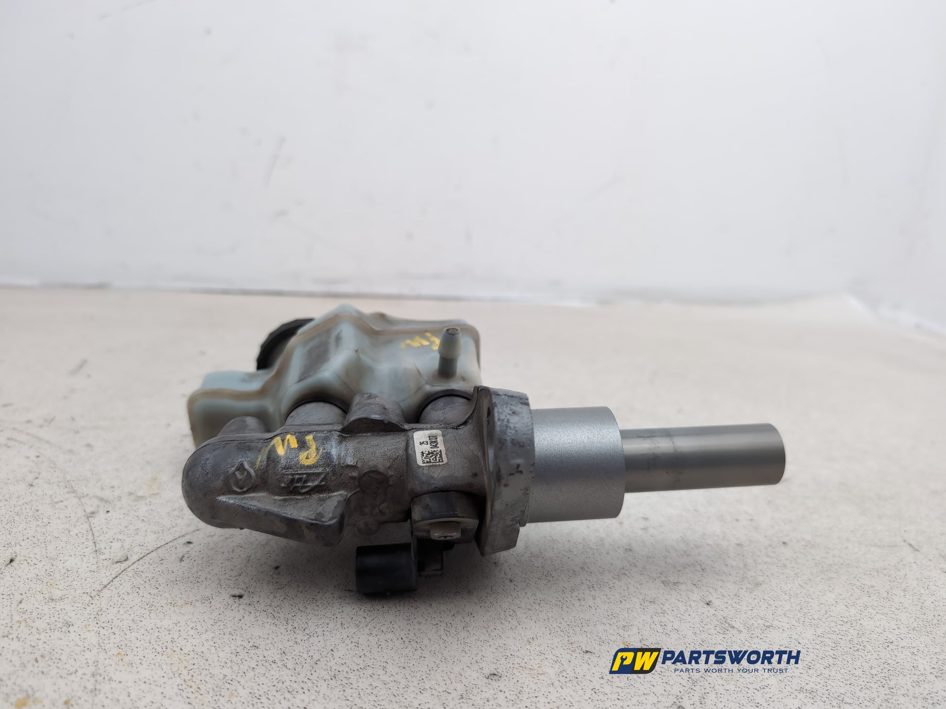 Brake Master Cylinder Assembly 6