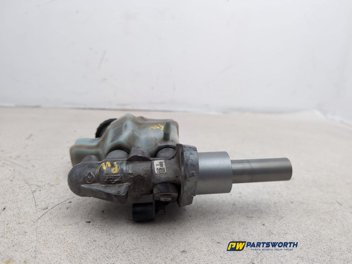 Brake Master Cylinder Assembly 6